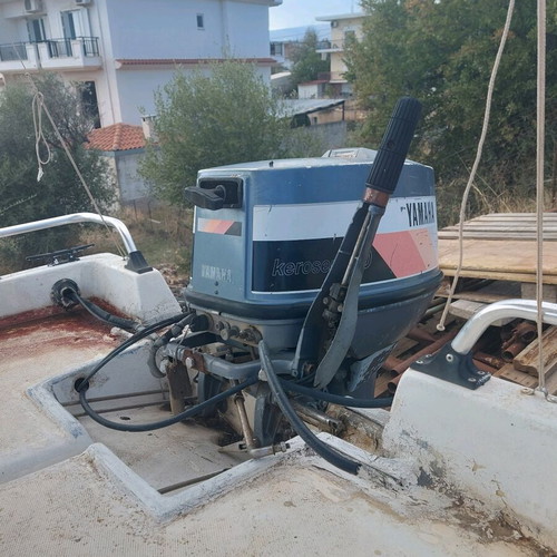 Βάρκα μεταχειρισμένη με τρέιλερ