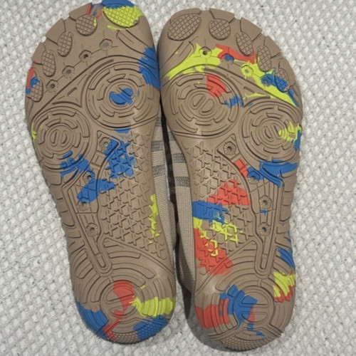 Shoes for the beach brand new, size 40, beige multicolor