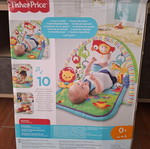 Baby Gym Fisher Price used with 5 toys