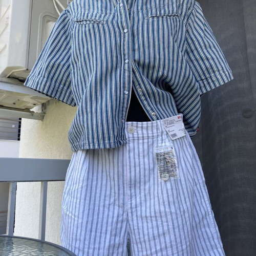 Uniqlo shorts new, size XL, white and green stripes