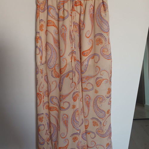 DLV pants one size like new, multicolored
