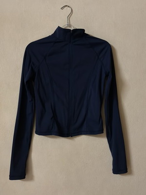 Women’s Navy Blue Gym Jacket size S with Thumb Holes like new