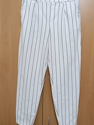 Bershka pants size S like new, white with stripes