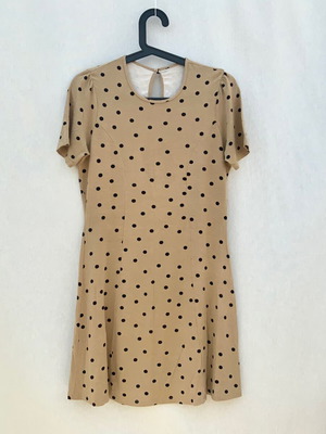 Short brown polka dot dress used, size M
