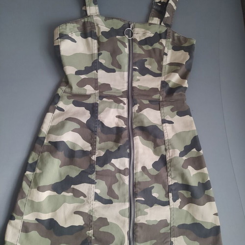 Elastic mini dress like new, size M