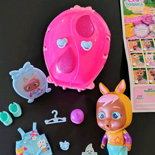 Mini Cry Babies Magic Tears Dress Me Up series like new
