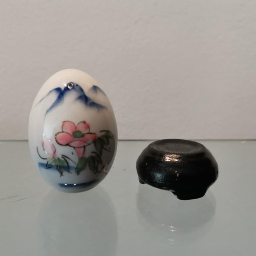 Porcelain eggs used vintage decorative floral set of 2 pieces