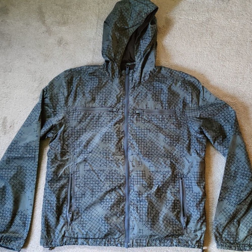 Blend men's waterproof jacket like new, size large, grey