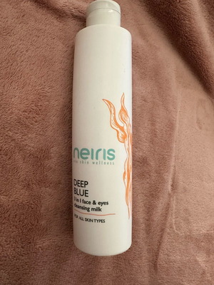 Neiris Deep Blue 3 in 1 face and eyes cleansing milk like new