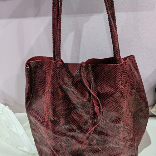 Vintage leather bag new, never worn