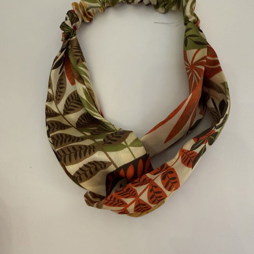 Hair Band like new, multicolor