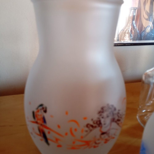 Glass pitcher and sugar bowl with Stathopoulos design, like new, gift included
