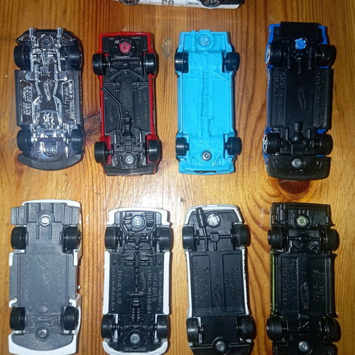 Nissan Hot Wheels set like new