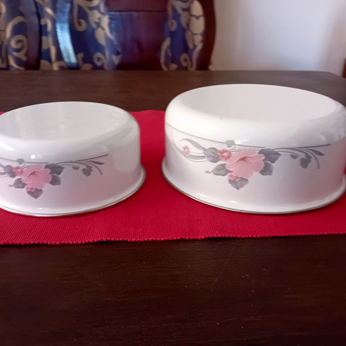 Enamel kitchenware set with vintage pink flower decoration, like new