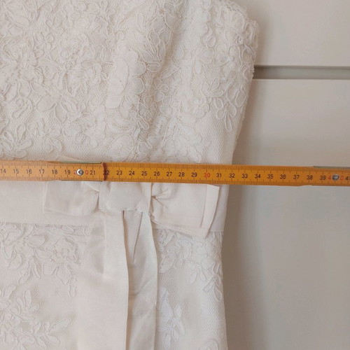 Wedding dress used, handmade with lace and tulle, size S