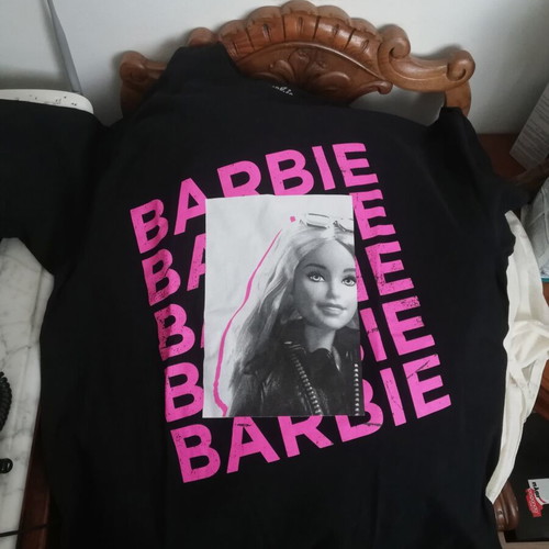 Barbie medium black t-shirt like new, cotton