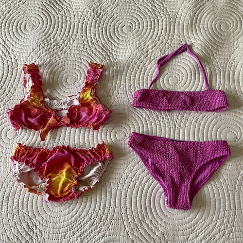 Calzedonia girls' swimsuit set like new, size 4 years, pink multicolor