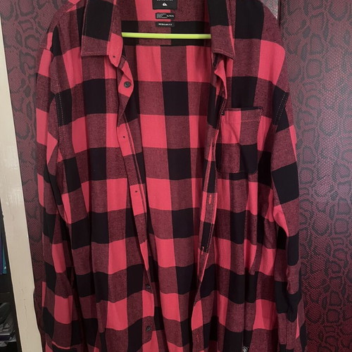 Quiksilver checked shirt red black, XL