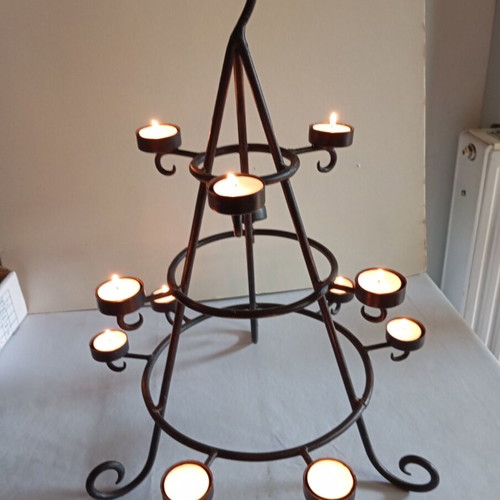 Metal tealight candle holder shaped like a Christmas tree, new