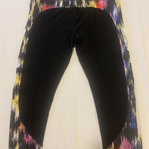 Velocity capri sports leggings used, size S