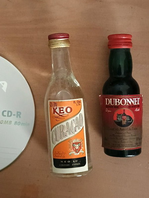 Μπουκαλάκια μινιατούρες μεταχειρισμένα, πακέτο 2 τεμαχίων