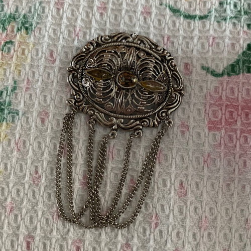 Vintage silver brooch, missing stones