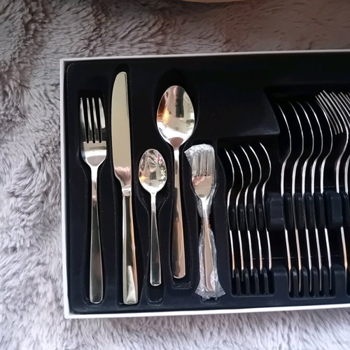 Cutlery set new stainless steel 30 pieces