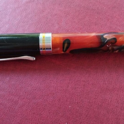 Iridium Point Pen with Signature new, acrylic brown-amber body
