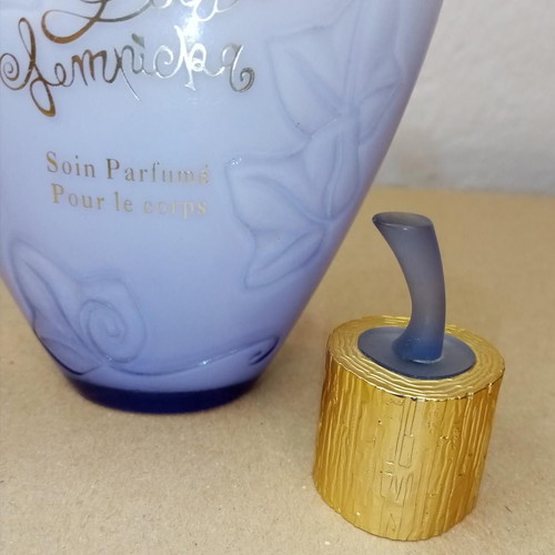 Lolita Lempicka perfumed body cream display dummy like new