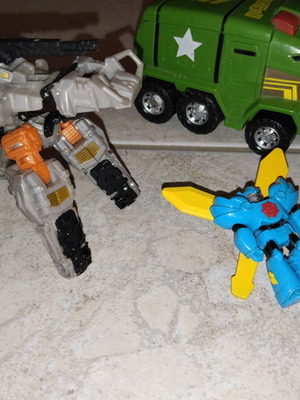 Transformers figures used, pack