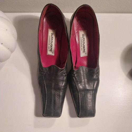 Handmade leather heels, black with red interior, size 38.5