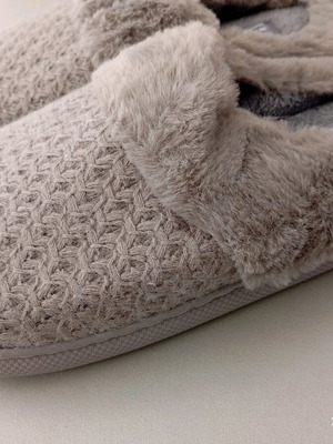 Jomix women's slippers new, size 37 narrow fit