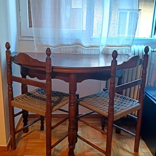 Folding Round Table Console with Two Chairs used