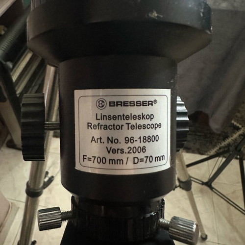 Bresser Skylux 70/700 telescope used with tripod and eyepieces