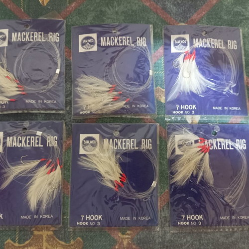 Fishing rigs N3 and N4 new, set of six pieces