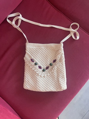 Knitted crossbody bag like new, white, handmade from Crete
