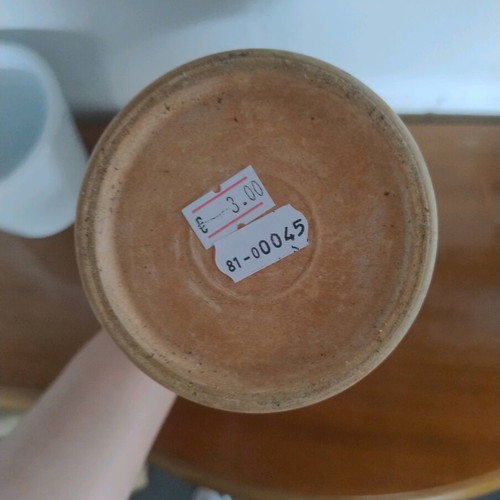 Clay flowerpot used, light brown color