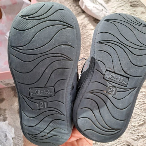 Boots for girls slightly used