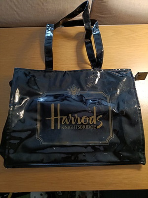 Τσάντα ώμου tote Harrods London μεταχειρισμένη, μαύρη