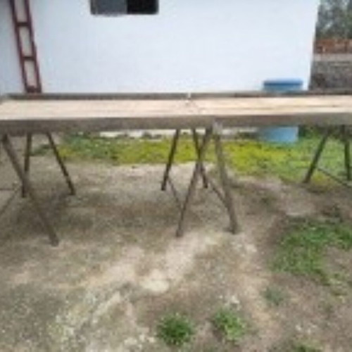 Market stalls like new, set of 3 with galvanized supports