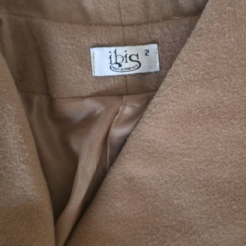 Wool camel coat women's IBIS Pret-a-Porter like new, size 2