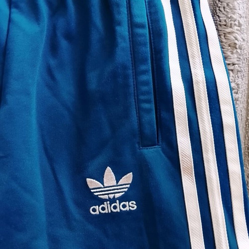Adidas kids' sports shorts used, blue, ages 7-8