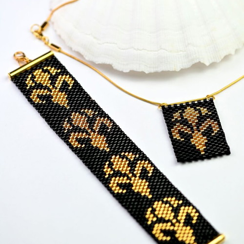 Golden Iris necklace and bracelet custom made, black and gold