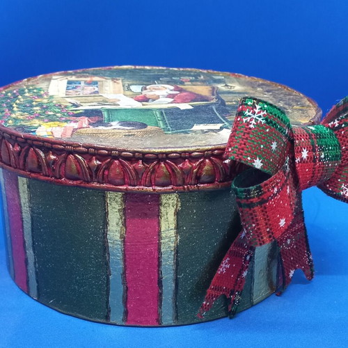 Christmas round box new, decoupage, paper
