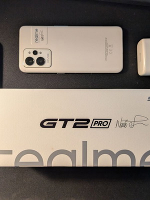 Realme GT2 Pro 5G Paper White smartphone