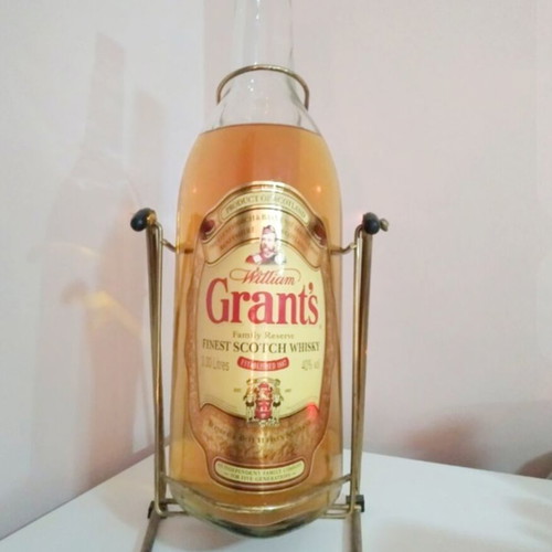 Collectible whiskey bottle 3 liters sealed, like new