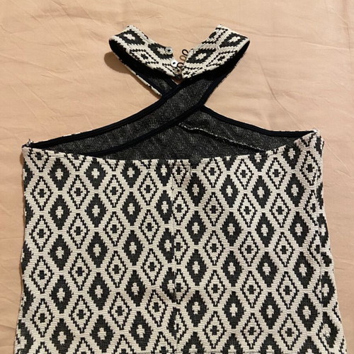 Pull & Bear halter top with geometric pattern like new, size M