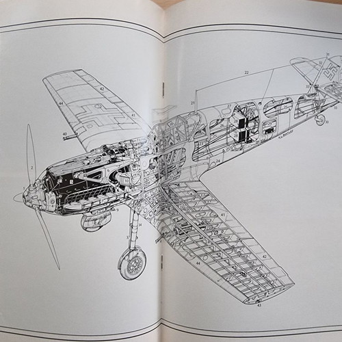 Messerchmitt Me-109 Aero Guide like new