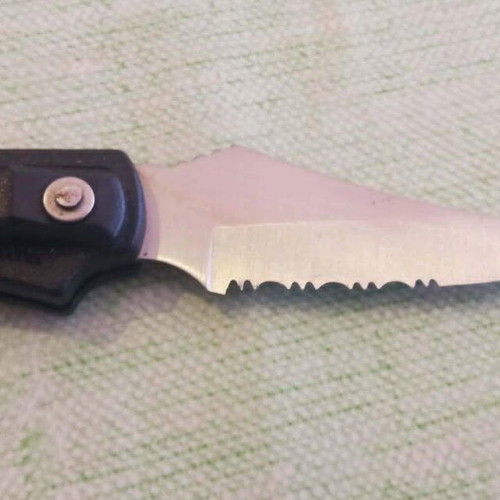 Folding Pocket Knife Stainless Steel lockback with clip like new