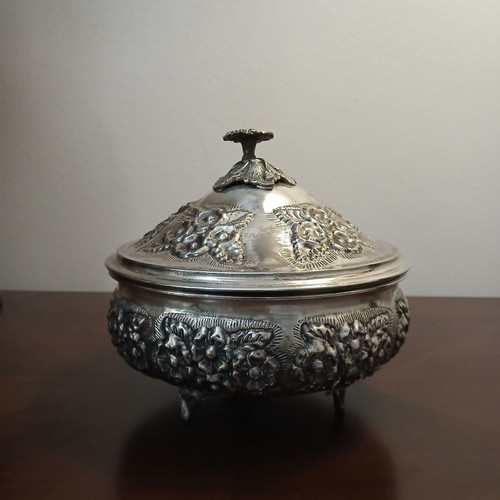 Silver-plated vintage fondue bowl